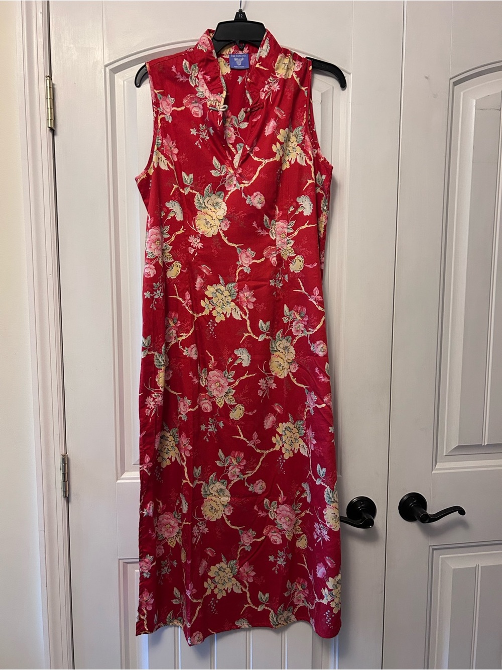 VINTAGE Red Floral Sleeveless Cheongsam Dress